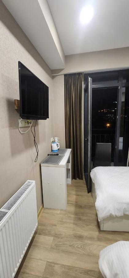 Hotelds Tbilisi Exteriör bild